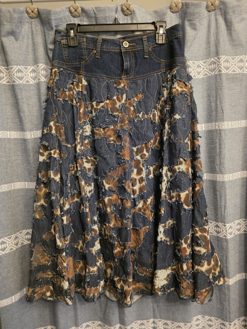 Isabel Denim Beautiful Custom Skirt Size 6